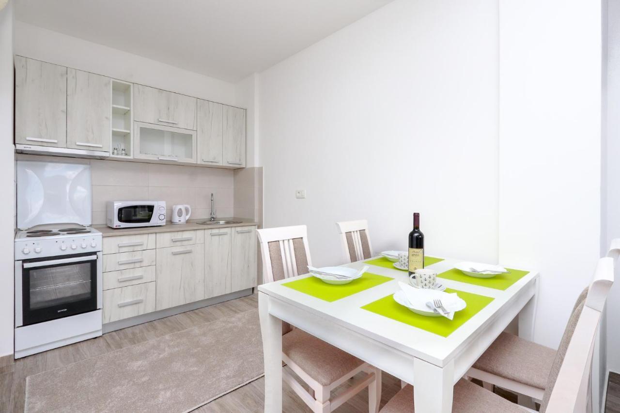Apartment Sidro Petrovac Eksteriør bilde